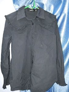 Chic Black Button-Up Ruffled Collar Top