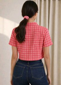 Trendy red checked crop shirt ❤️