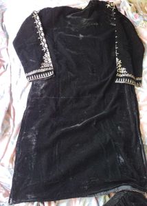 Elegant Black Velvet Kurta Set with Dupatta