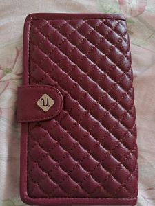 Quilted maroon  Wallet Nestasia