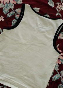 Casual White Tank Top with Bow Detail