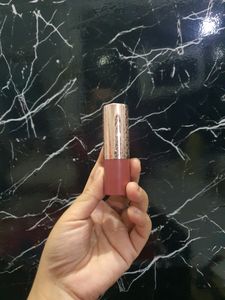 🔥Kay Beauty Lipstick. price dropped from 299