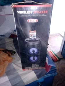 Portable Bluetooth Speaker with Lights