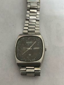 Vintage Seiko Quartz Watch (Non working )