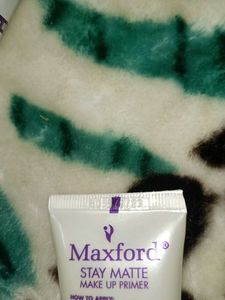 Maxford Stay Matte Makeup Primer