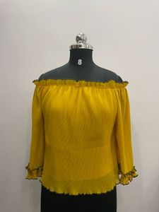 Chic Yellow Pleated Top