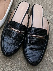 Chic Black Mules Office Wear
