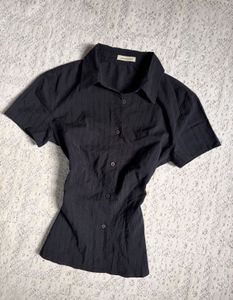 Chic Black Short Sleeve Button-Up Top