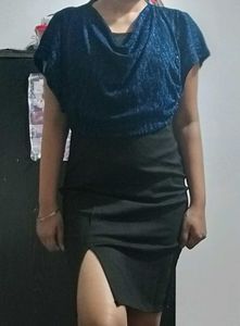 Sparkly Blue Top &amp; Black High-Slit Skirt Set