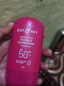 Dot &amp; Key Sunscreen + Allite gel cream