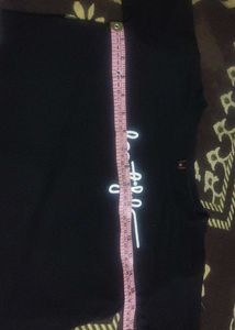 Black T-Shirt 'Beautiful' Print