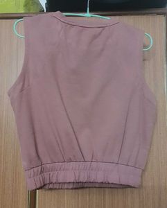 Athletic Cropped Tank Top