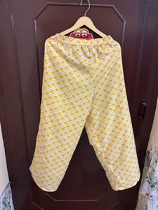 Yellow And White Palazzo