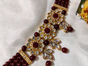 Maroon Floral Necklace 03