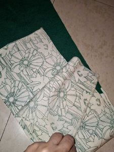 premium Green &amp; Floral Scarf(unused)