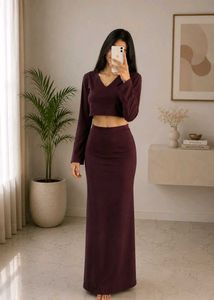 Stylish Crop Top &tight Skirt Set