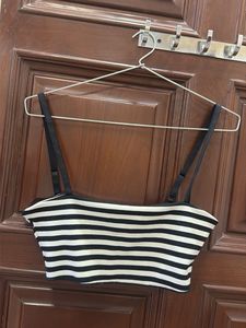 Chic Striped Crop Top