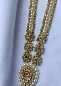 Elegant Pearl and Stone Necklace Set. for all God