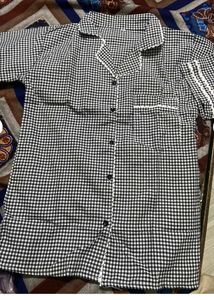 chek print night suit