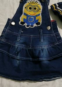 Girls Short And Dungry