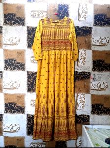 Global desi floor length maxi dress only wear once( see the l0ook after wearing in images) order and get freebie now