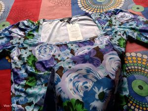 Floral Puff Sleeve Square Neck Top