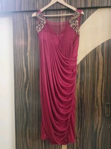 Elegant Shimmer Beaded Burgundy Midi Dress