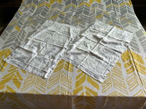 Modern Leaf Print Yellow-grey Bedsheet Set