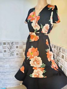 🔥Buy 1, Get 2 Free🔥Chic Floral Midi Wrap Dress