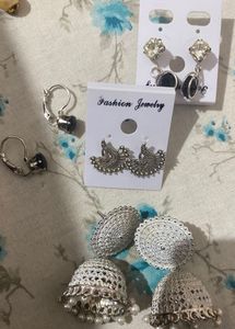 5 Earring Bundle korean brand