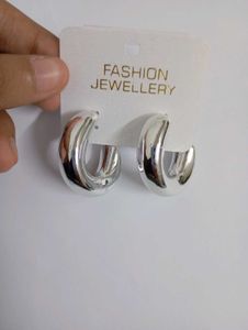 Earrings Lot: Fashion Jewelry Mix