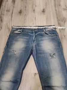 Ma6205 Vogue jeans waist 36 inches