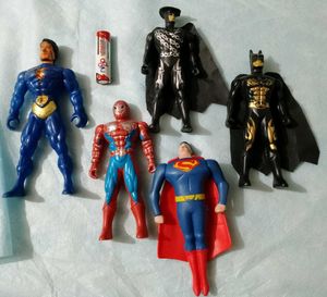 5 medium size toys.
