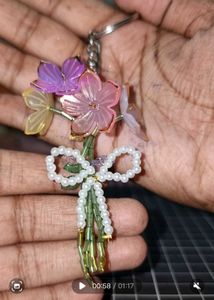 flower bouquet key chain with Pearl Bow