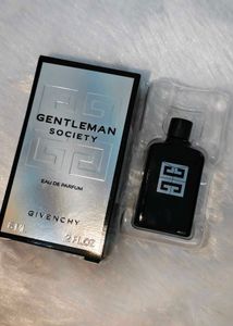 Givenchy Gentleman Society Eau de Parfum