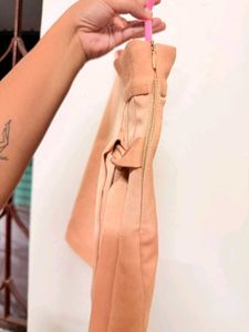 y2k tan mini skirt with built-in shorts🫶🏼