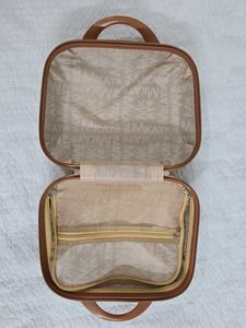 Stylish Cream Plaid tiny luggage