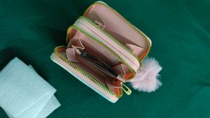 Women Premium Spacious Wallets/Cash/Card/Atm Holder
