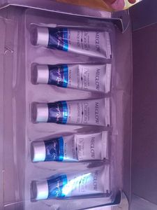MEGLOW Sparkling Diamond Facial Kit