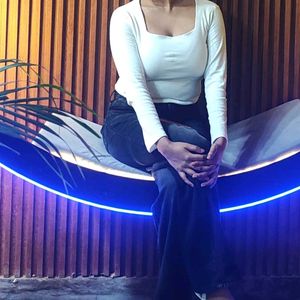 Stylish Square Neck Long Sleeve Top