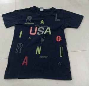 chic graphic tshirt