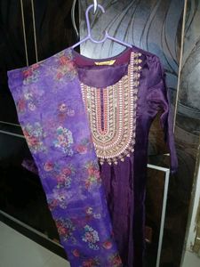 Elegant Purple Embroidered Kurta Set with Dupatta