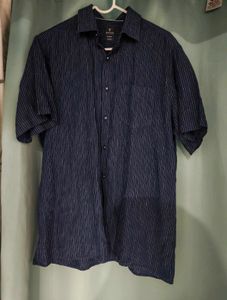 Van Heusen Men's Striped Short Sleeve Shirt