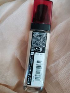 L'Oreal Infallible Foundation SPF 25