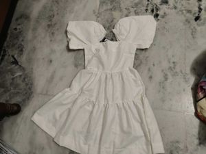 Chic White Puff Sleeve Dress