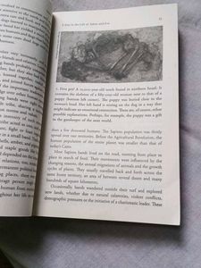 Sapiens: A Brief History of Humankind