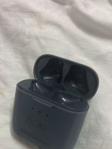 Boat Wireless Earbuds with Charging Case