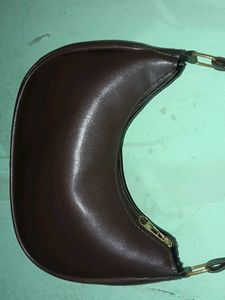 Chic Crescent Shoulder Bag