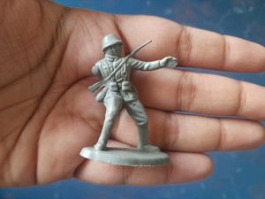 Vintage Toy Soldier Set