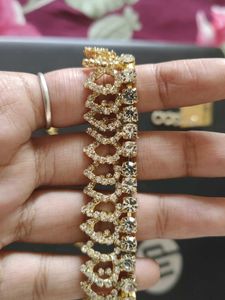 Sparkling Gold Choker